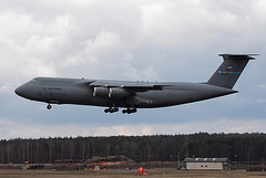86-0025 C-5M US Air Force