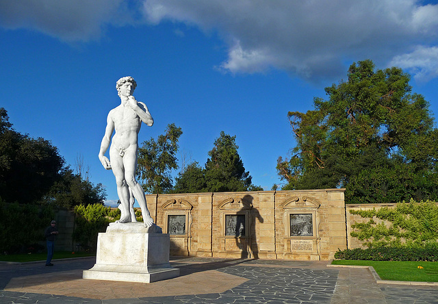 Michelangelo's 'David' - Forest Lawn Glendale (2043)