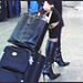 Très séduisante Dame mature en Bottes de Dominatrice - Mature Lady in tremendous Dominatrix Boots / Bottes et valises