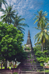 Stupa near Wat Si Saket