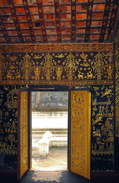 Door out the sim of the Temple