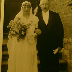 Hochzeit meiner Eltern am 8.April 1931