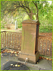 Cimetière de Copenhague- Copenhagen cemetery- 20 octobre 2008-Le repos rouillé- Rest in rust .