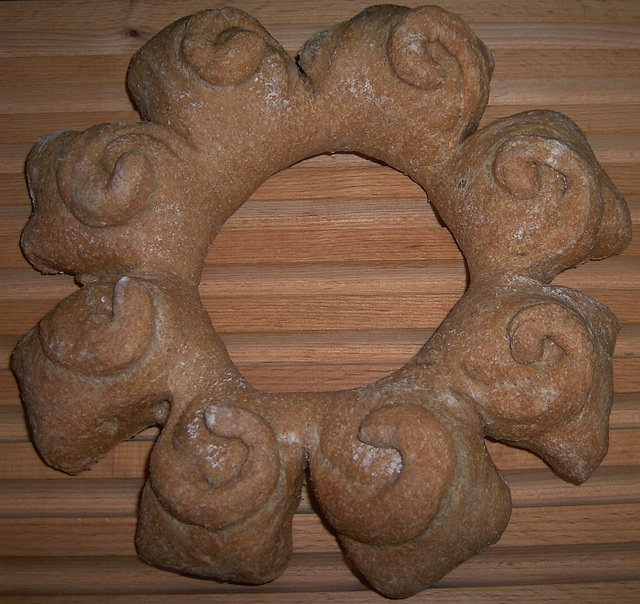 Chignon Crown Bread (Couronne Chignon) 2