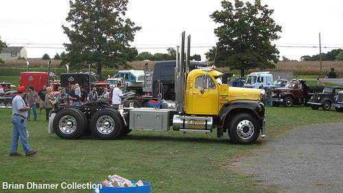 Ipernity Mack b model day cab gerhart show lititz pa 10 12 02 By 