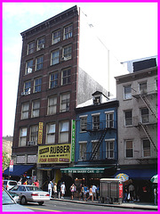 Rubbery scenery- Décor caoutchouteux- Canal street - NYC.