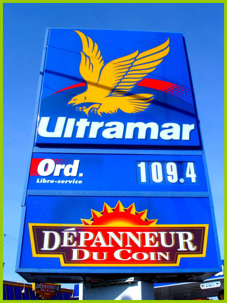 Ultramar / Chaîne de stations-service au Québec / Famous gas stations in Quebec