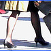 Belle rousse en talons hauts avec des jambes de Déesse - Redhead Lady in high heels with hot calves- Montreal PET Airport - Aéroport de Montréal - Photofiltre création.