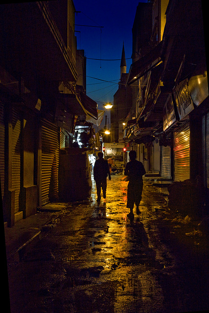 lost in bazar by night.......