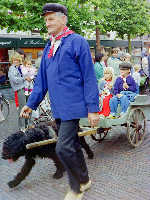 Holland 1985, Umzug