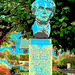 La tête de Carl !  Carl Adolph Agardh head statue- Båstad.  Suède - Sweden.   21-10-2008 Carl Adolph Agardh - Postérisé avec touche de bleu.