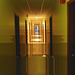 Corridor de l'hôtellerie au troisième étage -  Rooms guest third floor corridor -  Abbaye de St-Benoit-du-lac  /  07-02-2009 -  Effet hallucination nocturne