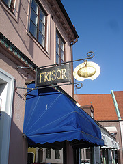 Enseigne publicitaire / Frisör sign -  Laholm / Sweden - Suède.  25 octobre 2008