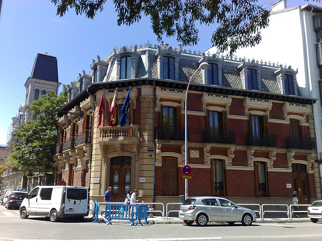 Pamplona: Cámara de Comercio. Pamplona: Cámara de Comercio.