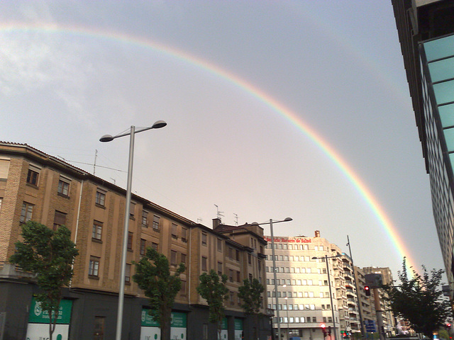 Arco iris en Pamplona. Arco iris en Pamplona.