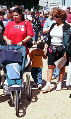 05.02.March.MillionMomMarch.WDC.14May00