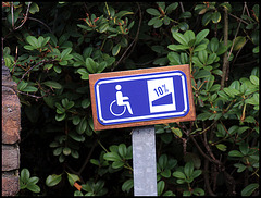 Steigung nur mit Rollstuhl erlaubt