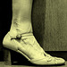 Une fille / A girl -  Cadeau talons hauts d'une amie Ipernity  /  High heels gift from an Ipernity friend  - Vintage