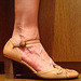 Une fille / A girl -  Cadeau talons hauts d'une amie Ipernity  /  High heels gift from an Ipernity friend - Version originale