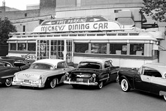 Mickey's Diner, 1955