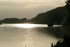 Abendstimmung an der Elbe - krepusko ĉe la rivero Elbe -