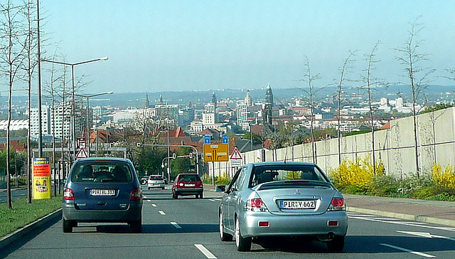 Blick von der B 170 auf Dresden
