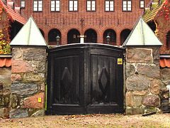 Noblesse architecturale /  Castle style building- - Båstad.  Suède / Sweden - 21-10-2008