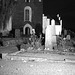 Église & cimetière de soir - Båstad -  Suède /  Sweden.   Octobre 2008 -N & B