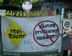 /free spaces#─────██████████════█