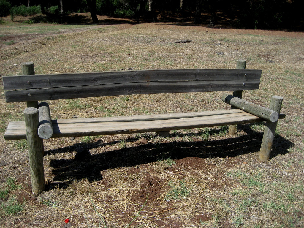 Lisboa, Park of Monsanto, post-modern design wood bench