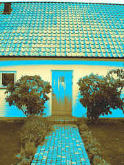 La maison à la porte bleue - Blue door house -  Båstad /  Suède - Sweden.  21-10-08 - Sepia en effet de négatif