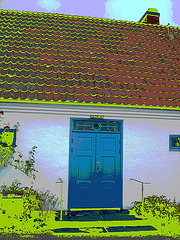 La porte bleu du Viking à la barbe bleue....Blue door house -  Båstad.  Suède - Sweden.  21-10-08 -  Postérisée