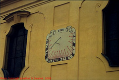 Sundial on Kostel Nejsvetejsi Trojice, Dobris, Bohemia (CZ), 2008