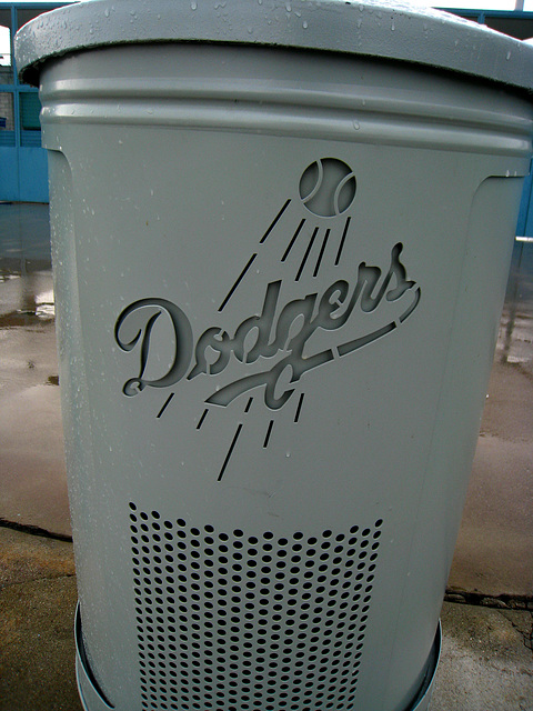 Dodgers Trash (2718)