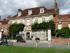 Mompesson House