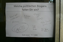 trudi-politische-slogans-1080903