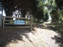 Boodarai sign & driveway