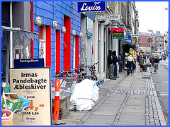 La perspective Louise /  Louise Cafe area -  Copenhague, Danemark.  Octobre 2008