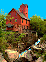 Le moulin Chittenden / Chittenden mills -  Jericho. Vermont . USA.  23-05-2009  - Postérisation avec ciel bleu ajouté .