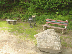 Johnson /   Vermont .  États-Unis /   USA.  23 mai 2009- Morrisville Rotary club bench scenery
