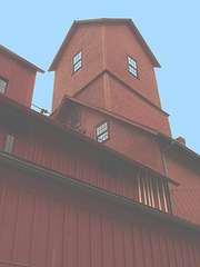 Le moulin Chittenden / Chittenden mills -  Jericho. Vermont . USA.  23-05-2009  -  Ciel bleu photofiltré