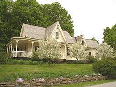 Maison américaine /  American house.  23 mai 2009