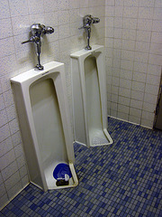 Urinals (0558)