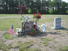 Cimetière St-Charles / St-Charles cemetery -  Dover , New Hampshire ( NH) . USA.   24 mai 2009  - Dagenais & Buzzell