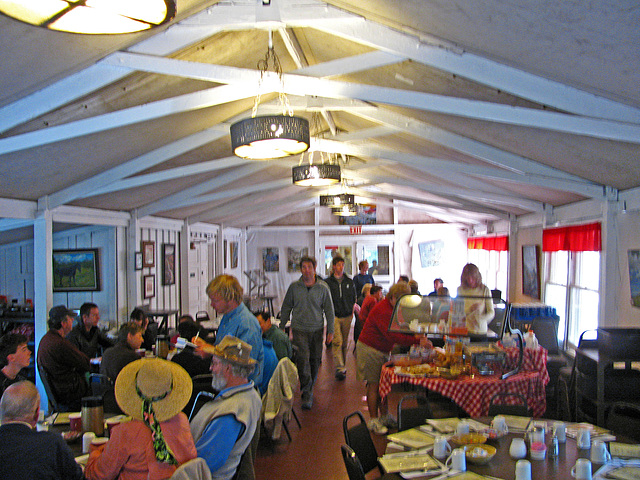 tuolumne meadows lodge dining room