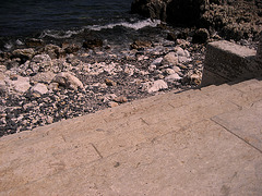 Oeiras, access to sea water (2)