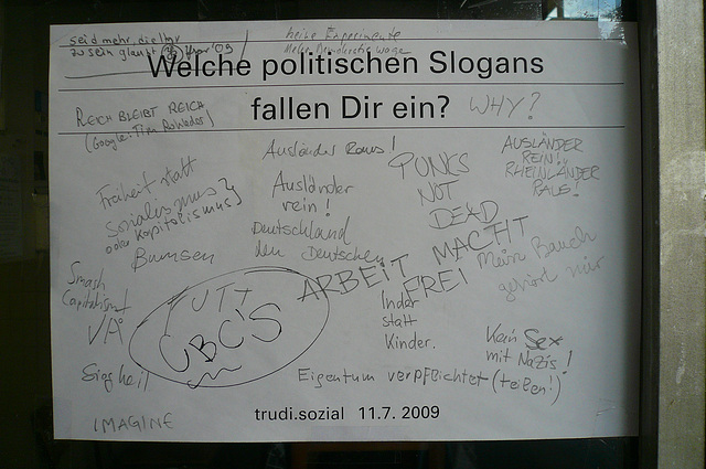 trudi-politische-slogans-1090125