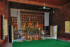 Inside Wat Pa Phai