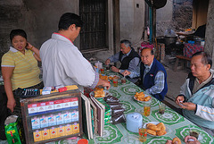 Laotian breakfast tea and khanom khu