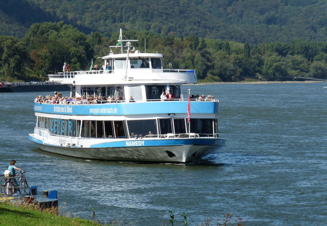 'Namedy' Approaching Andernach after a Sight-seeing Trip to the Geysir